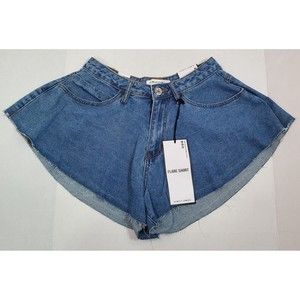 Almost Famous Juniors Size 5 Denim Jean Flare Shorts Five Pocket Raw Hem New!